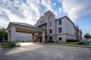 thumbnail: Exterior