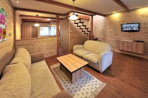 thumbnail: Living area