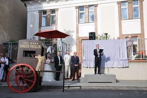 thumbnail: Outdoor wedding area