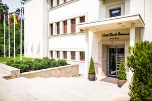 thumbnail: Property entrance