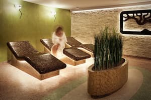 thumbnail: Treatment room