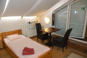 thumbnail: Room amenity