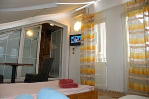 thumbnail: Room amenity