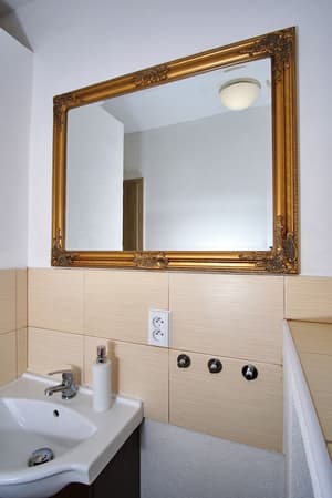 thumbnail: Bathroom