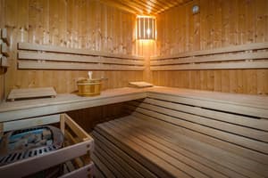 thumbnail: Sauna
