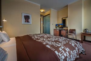 thumbnail: Room