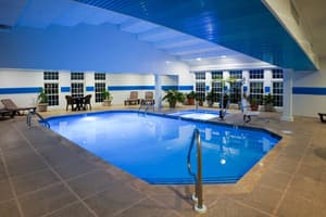 thumbnail: Pool