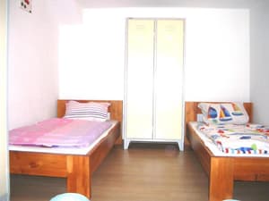 thumbnail: General view
