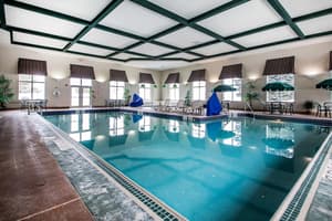 thumbnail: Pool