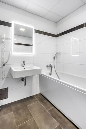 thumbnail: Bathroom