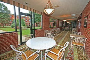 thumbnail: Breakfast area