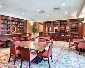 thumbnail: Breakfast area
