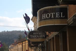thumbnail: Exterior