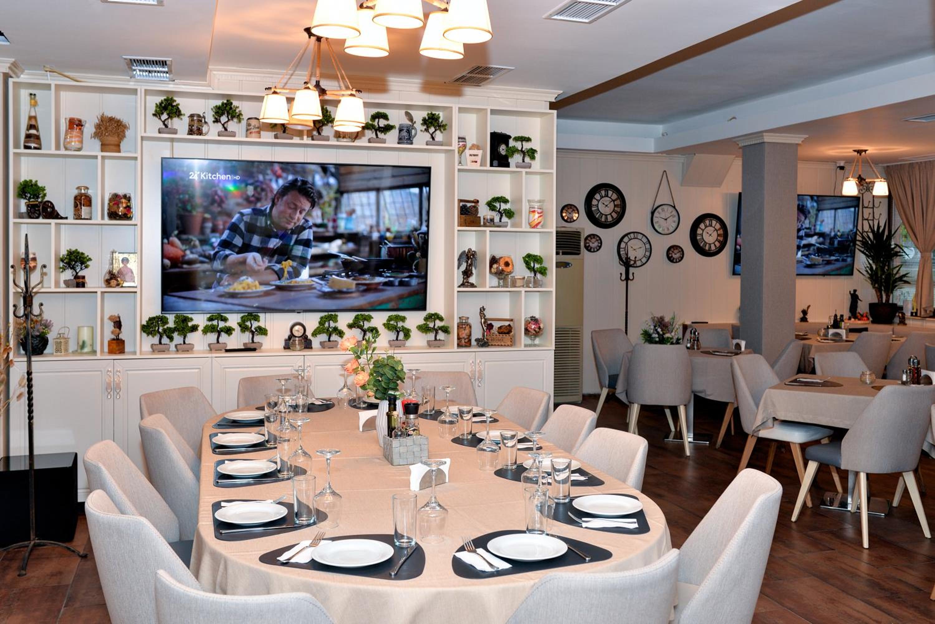 Restaurant-cafeteria