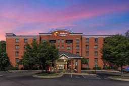 Comfort Suites Regency Park