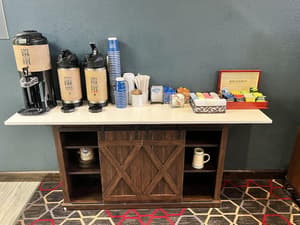thumbnail: Coffee service