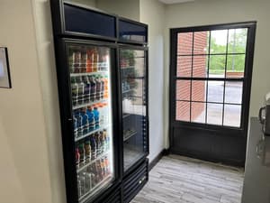thumbnail: Vending machine