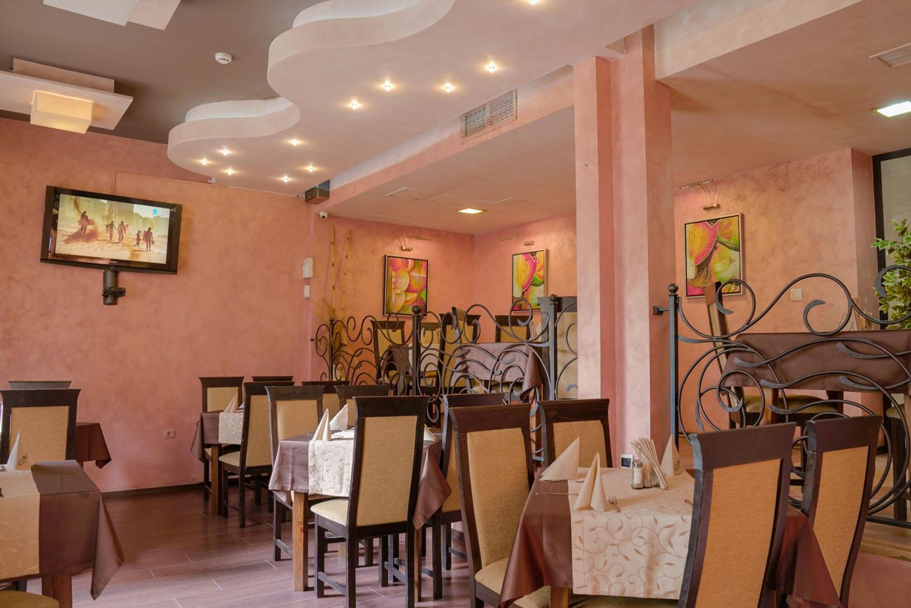 Restaurant-cafeteria