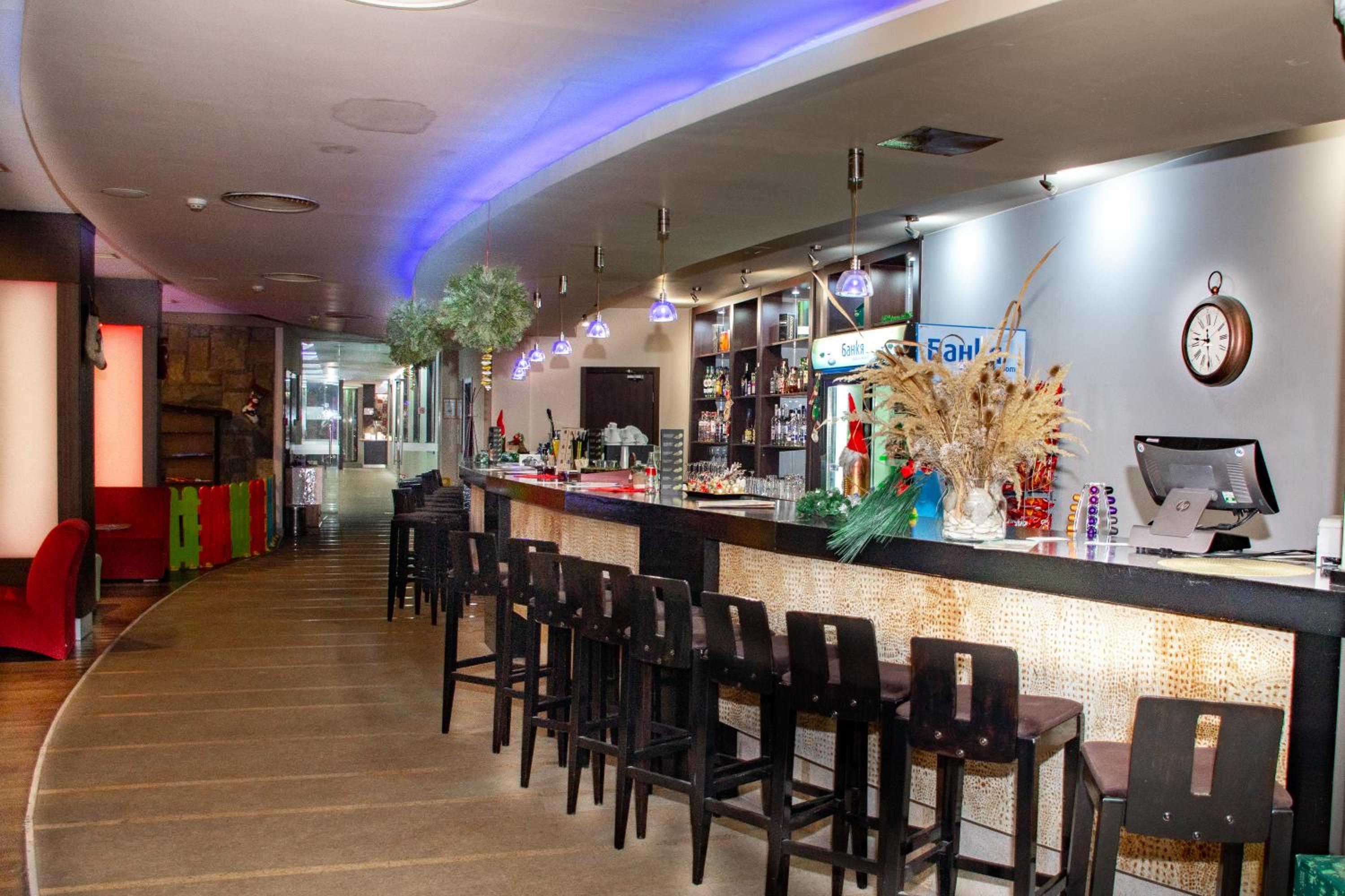 Restaurant-cafeteria