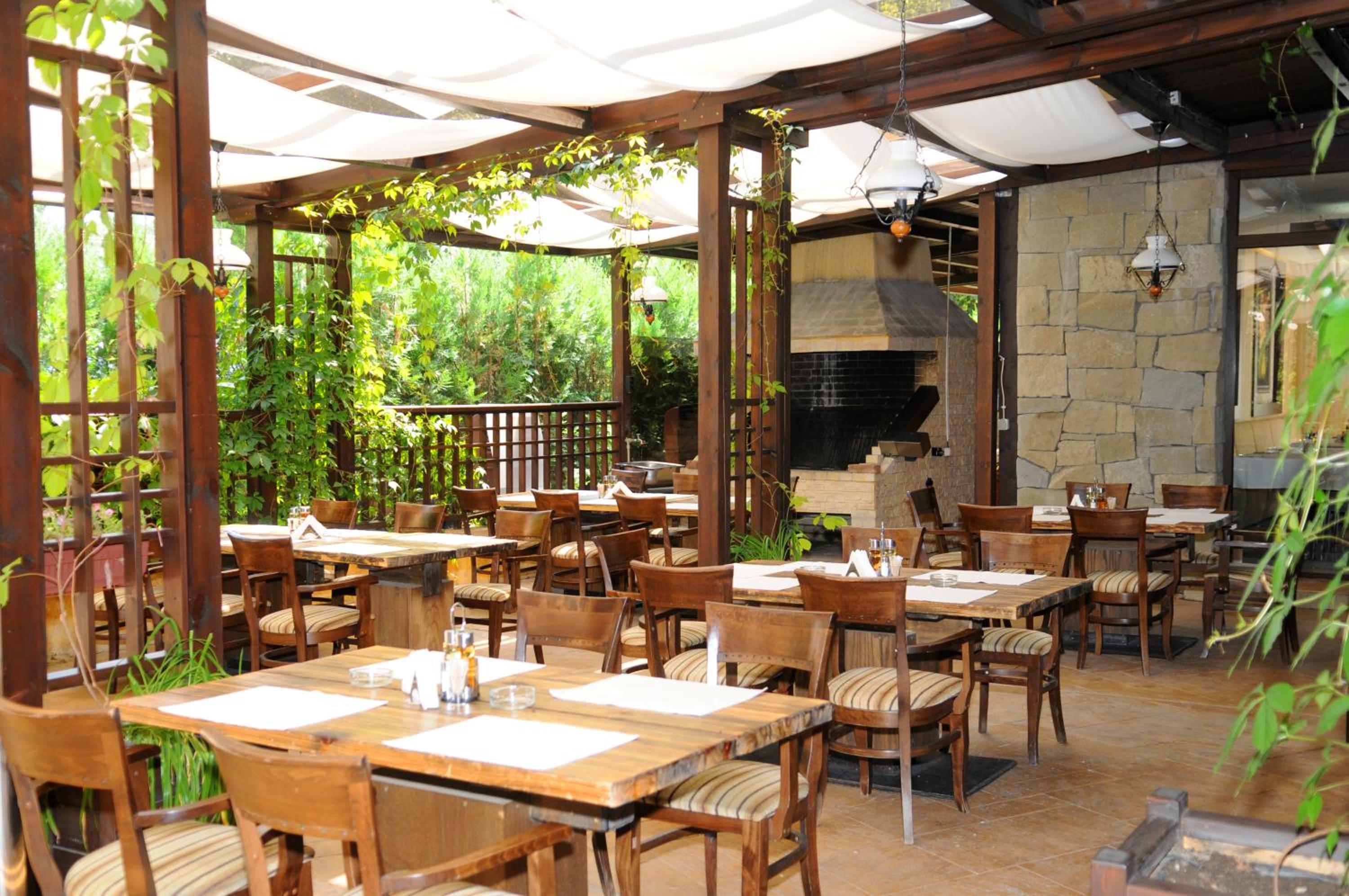 Restaurant-cafeteria