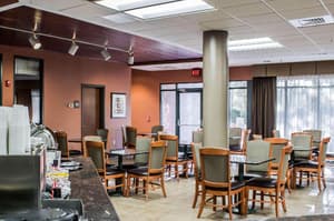 thumbnail: Restaurant
