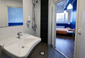 thumbnail: Bathroom