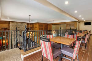 thumbnail: Breakfast area