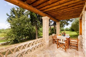 thumbnail: Terrace/patio