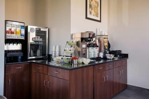 thumbnail: Breakfast area
