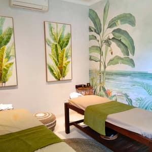 thumbnail: Indoor spa tub