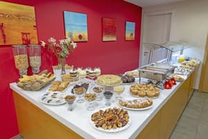 thumbnail: Breakfast buffet