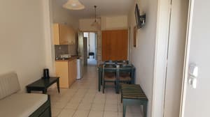 thumbnail: In-room dining