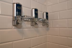 thumbnail: Bathroom amenities