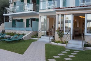 thumbnail: Property grounds