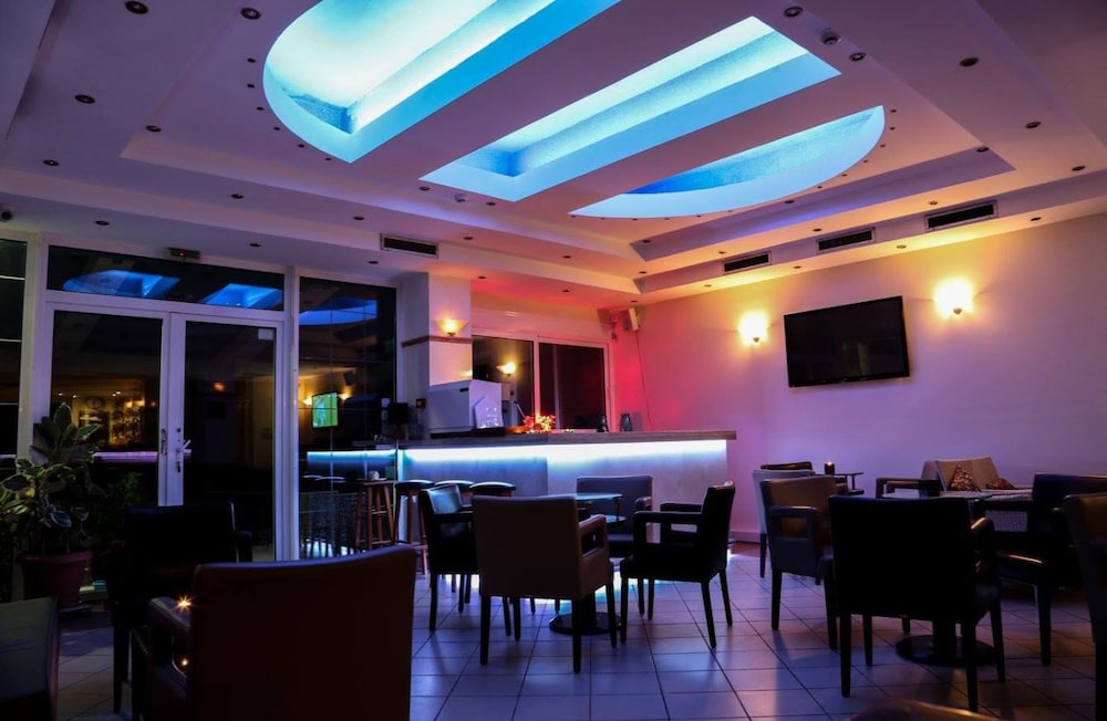 Restaurant-cafeteria