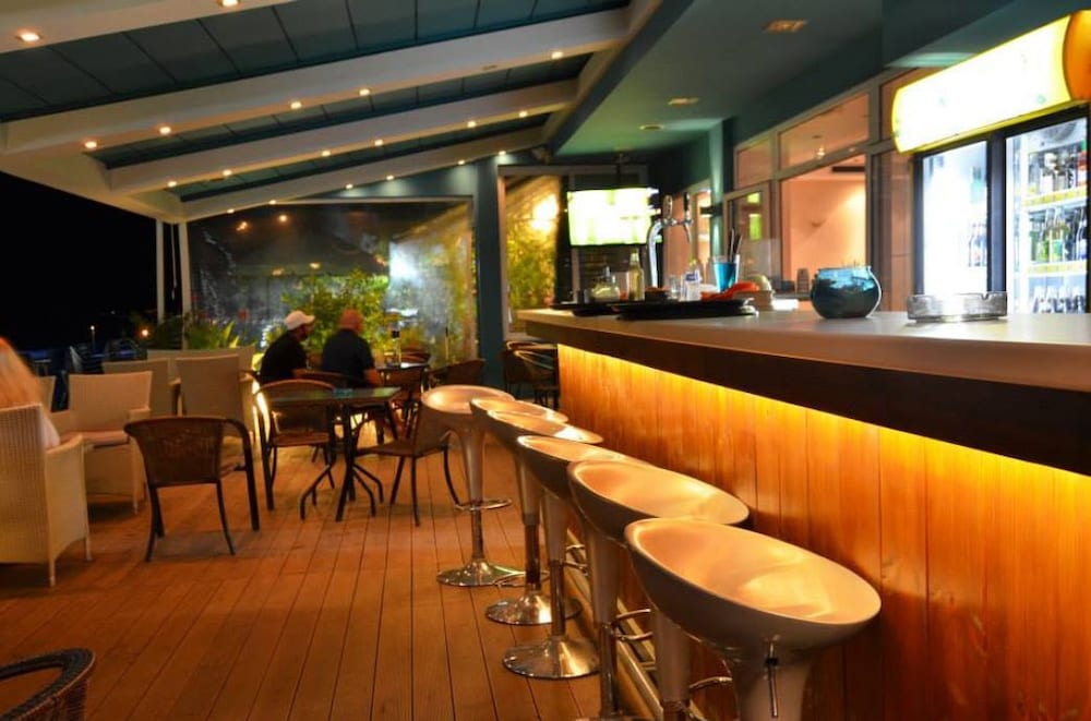 Restaurant-cafeteria