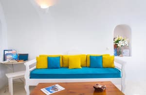 thumbnail: Living room