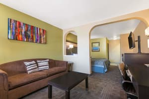 thumbnail: Lobby sitting area