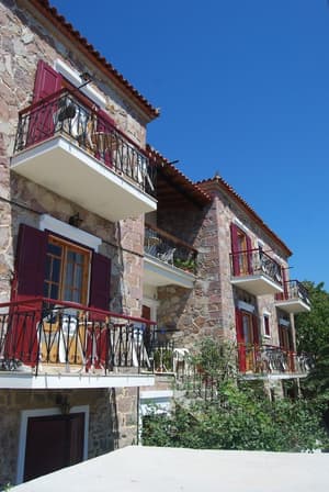 thumbnail: Exterior