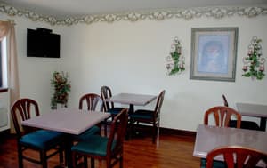 thumbnail: Breakfast area