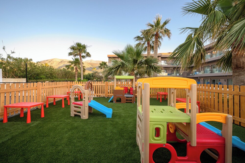 Children's play area - outdoor