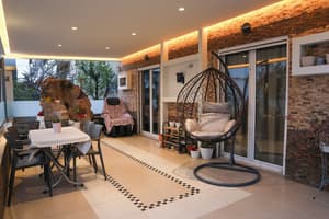 thumbnail: Interior