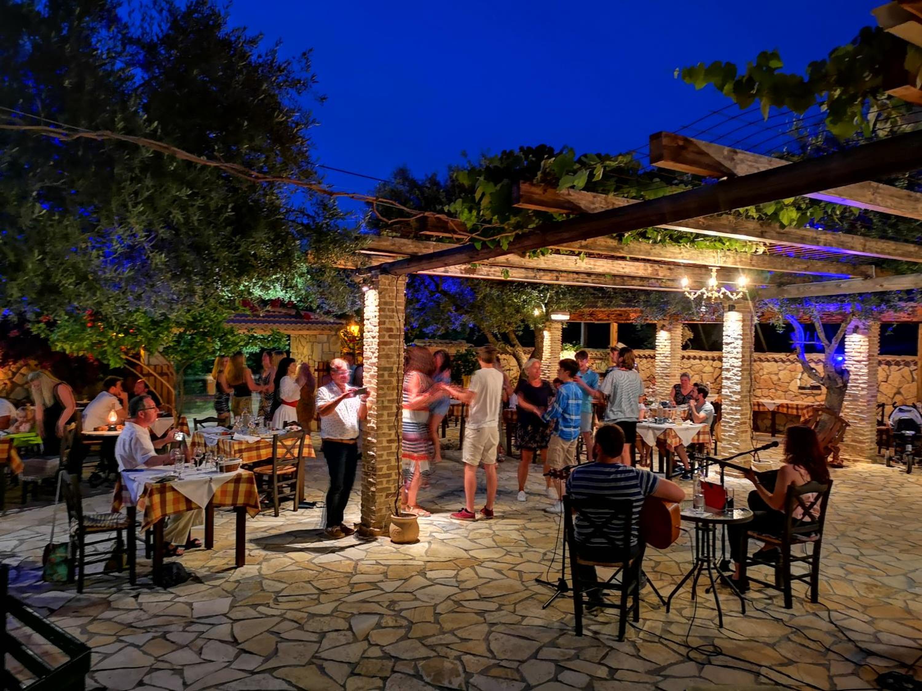 Restaurant-cafeteria