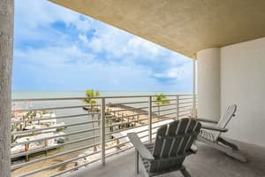 thumbnail: Terrace/patio