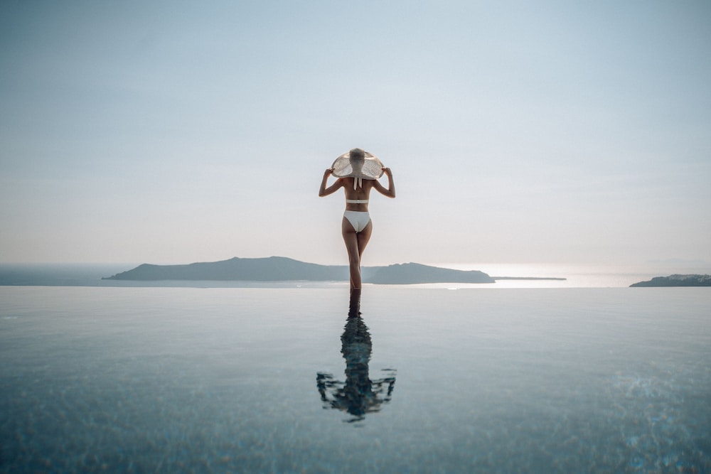 Infinity pool