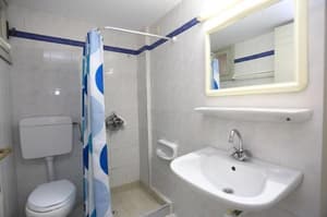 thumbnail: 87207344.jpg
