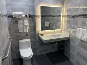 thumbnail: Bathroom sink