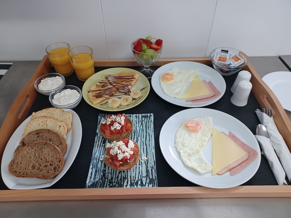 Breakfast meal