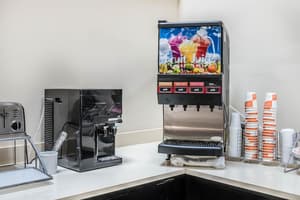 thumbnail: Breakfast area