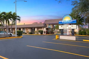 thumbnail: Exterior